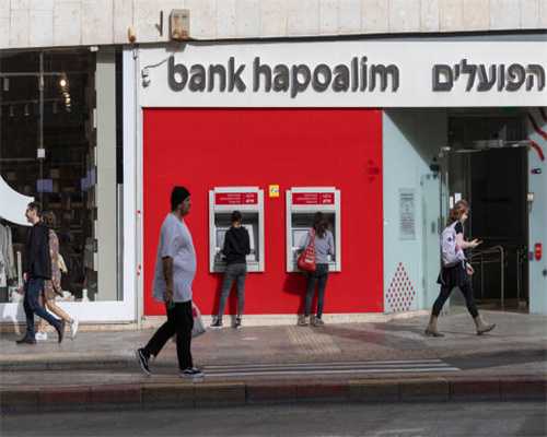 和黄彩叠园启动环保直通车 废旧电池换来绿色生活