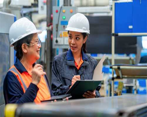 “职场蠢人”，是个什么人设？