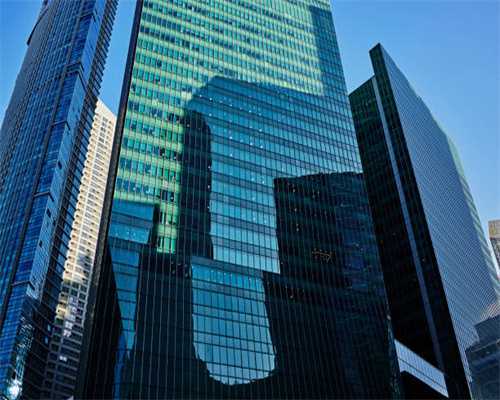 老旧水泥地面铺装京久圆环氧卷材，有什么好的处理方法？