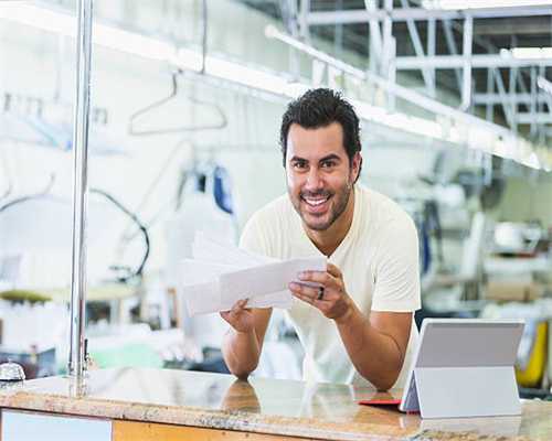 细思极恐！防火门开启，小火灾致整幢楼浓烟滚滚