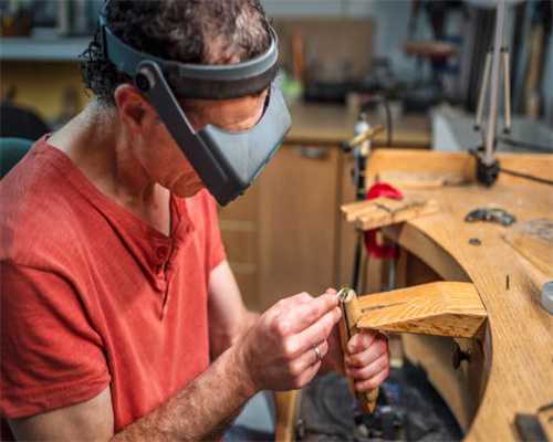 晚读 | 能进不能进？“只要不落地就行”