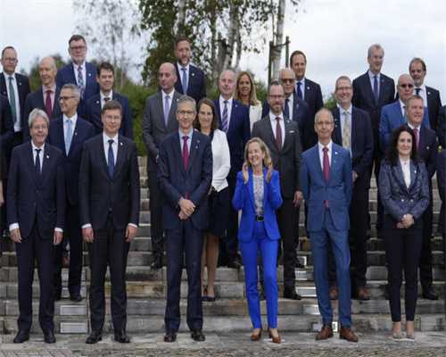 80后的我:无房无存款媳妇也走了做人是不是太失败了？未来在哪？