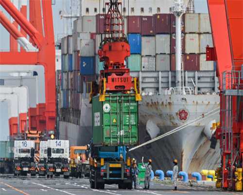 三亚崖州的新城与旧城，哪里更适合养老生活？