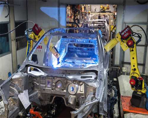 惠州欧谷山语泉售楼处设计；气度蓄发内涵