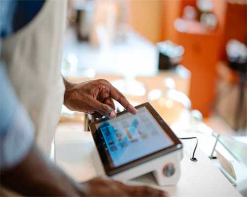 天洁罗马城小区：临时党支部打通防疫最后一公里